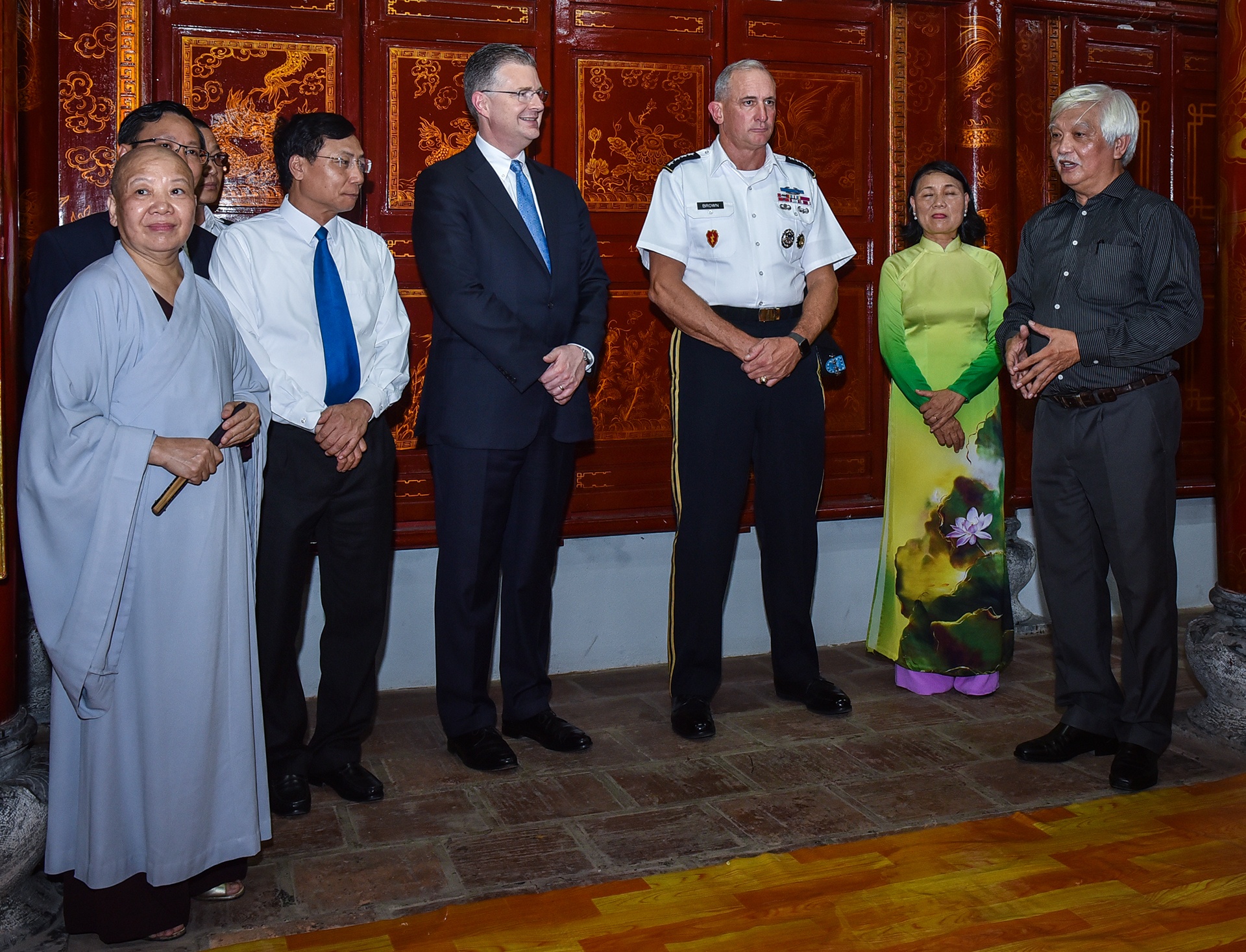 tuong My tham den tho Hai Ba Trung anh 8