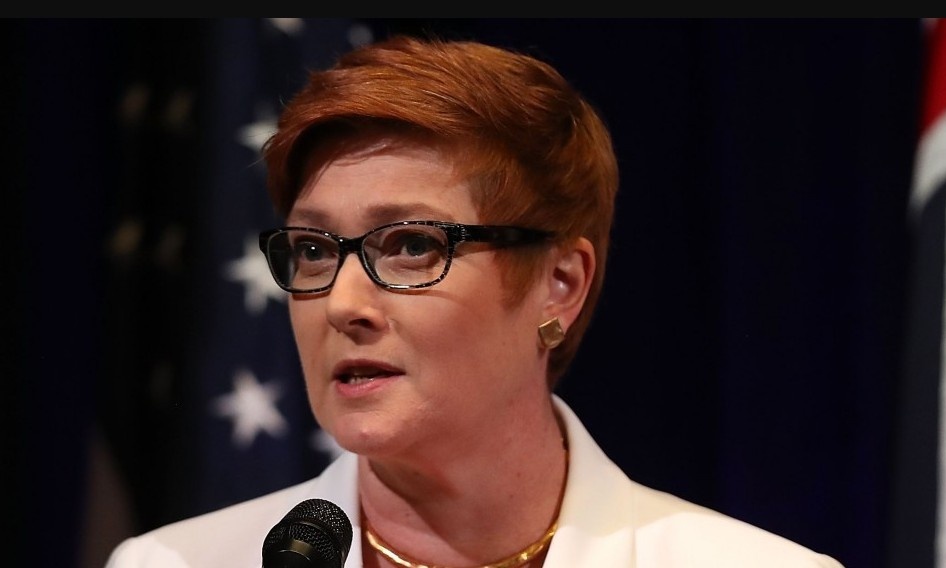 Tan ngoai truong Australia ung ho cam cua Huawei vi lo bi do tham hinh anh