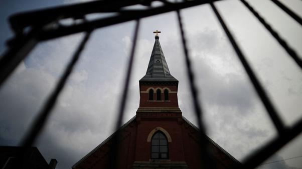 Toa thanh Vatican bi to che day vu linh muc xam hai tinh duc tre em hinh anh