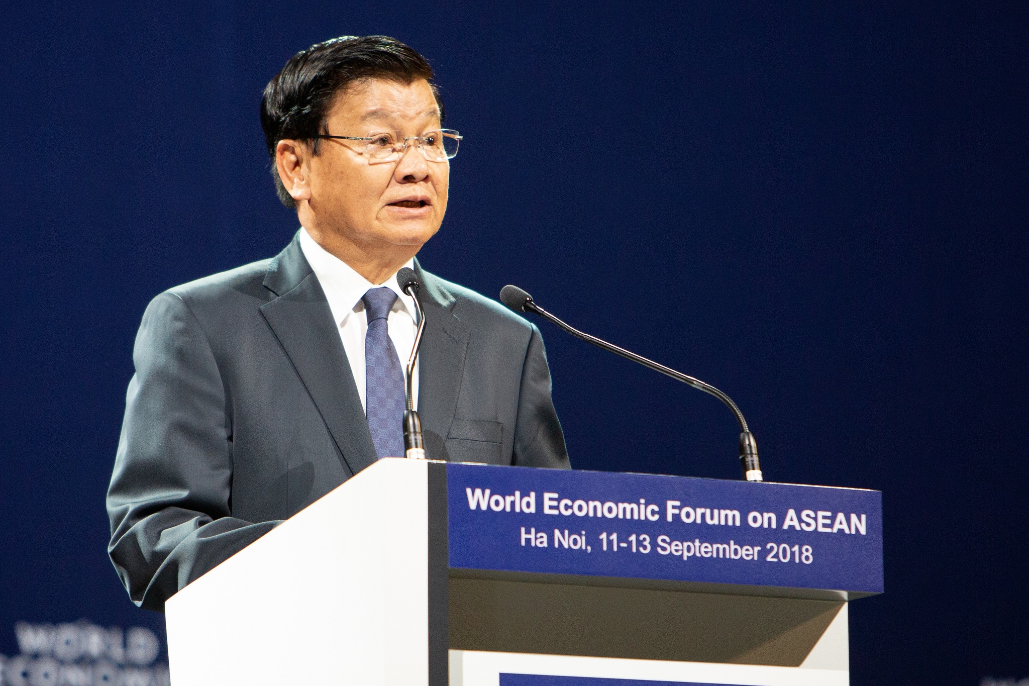 Thu tuong Sisoulith: Lao tiep tuc phat trien thuy dien hinh anh