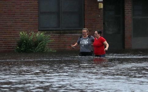 Bao Florence chua do bo, duong pho bo Dong My da bien thanh song hinh anh