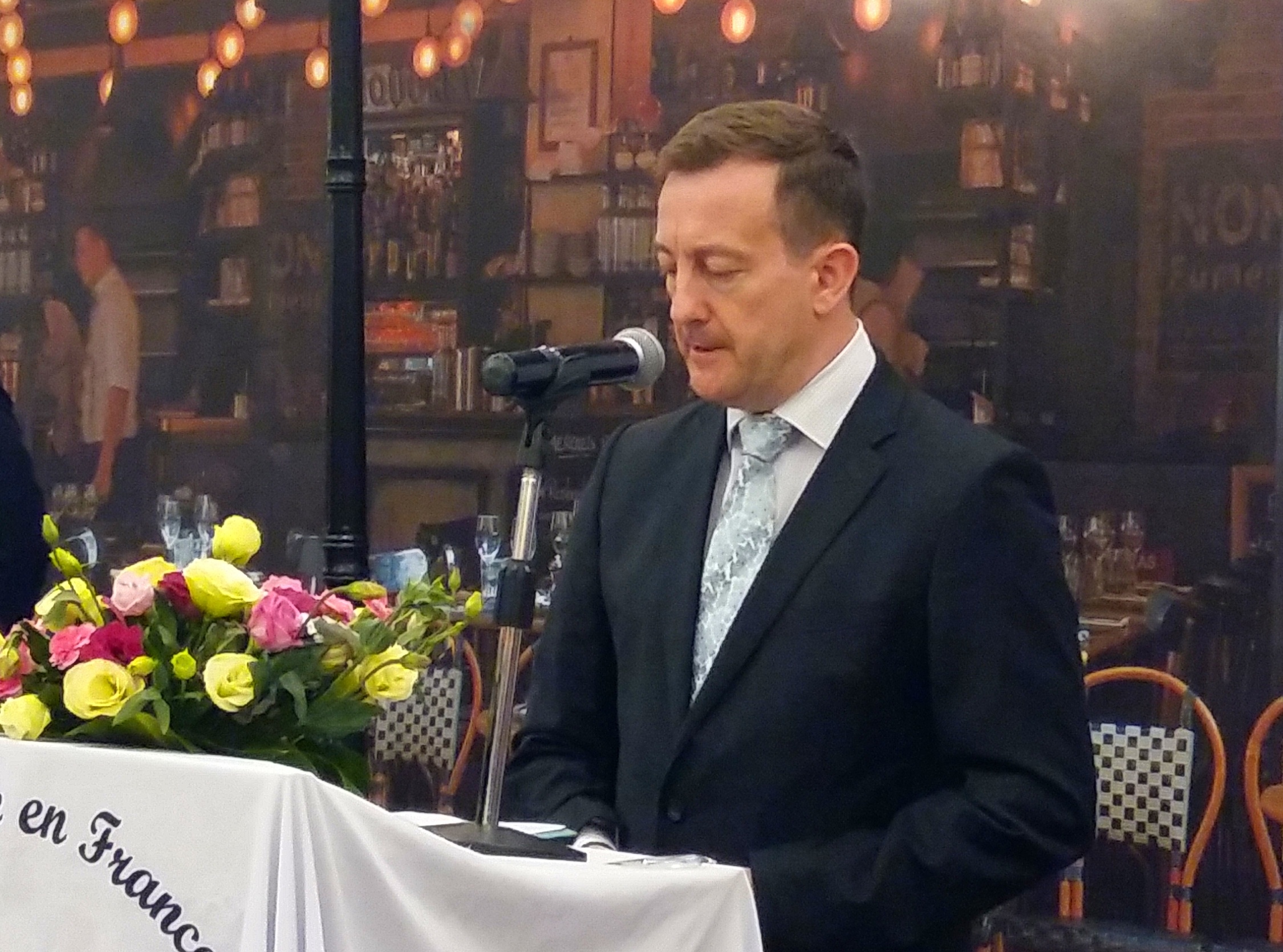 Phap mong thu hut nhieu ban tre VN sang du hoc hinh anh