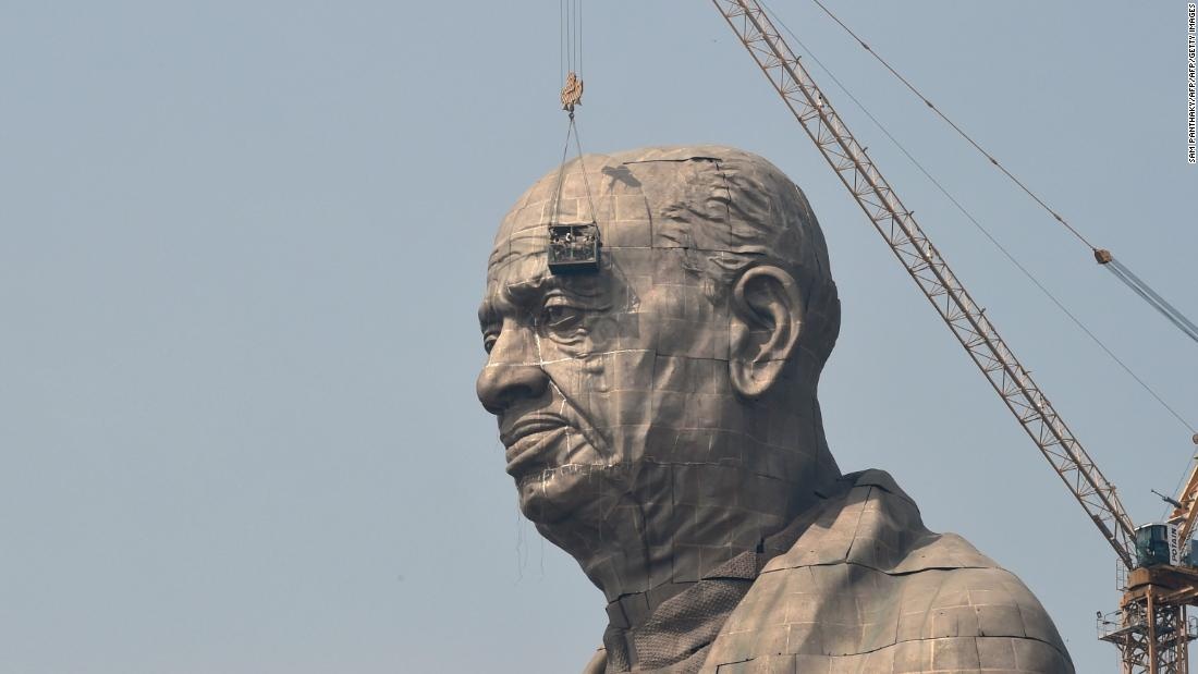 buc tuong cao nhat the gioi anh 2