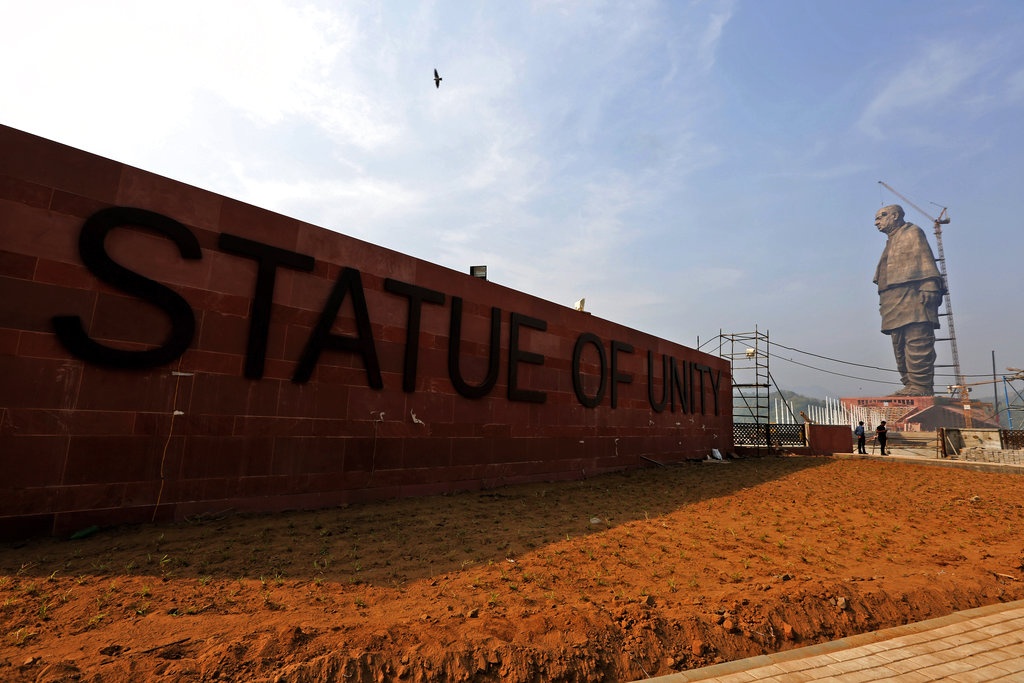 buc tuong cao nhat the gioi anh 1