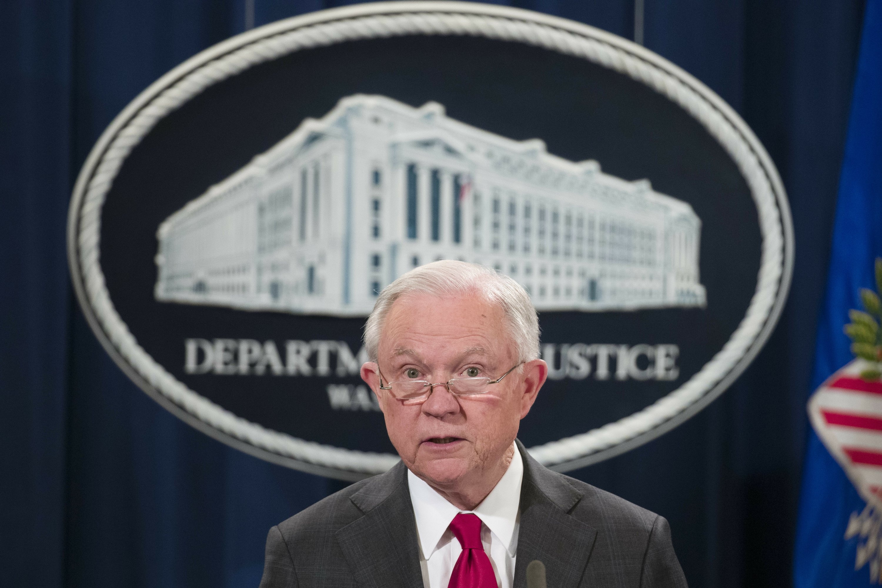 nghi pham gui bom tai My anh 11