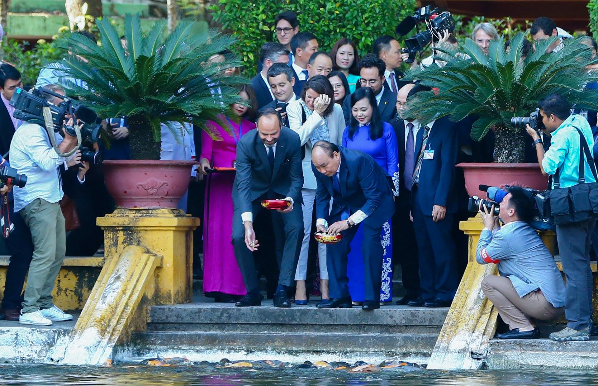 thủ tướng Pháp thăm Việt Nam ảnh 5 thu tuong Phap tham Viet Nam anh 5