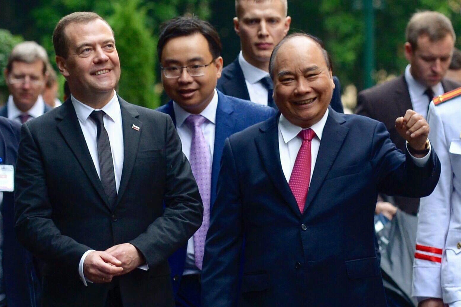 Thu tuong Nguyen Xuan Phuc don Thu tuong Nga tham chinh thuc Viet Nam hinh anh