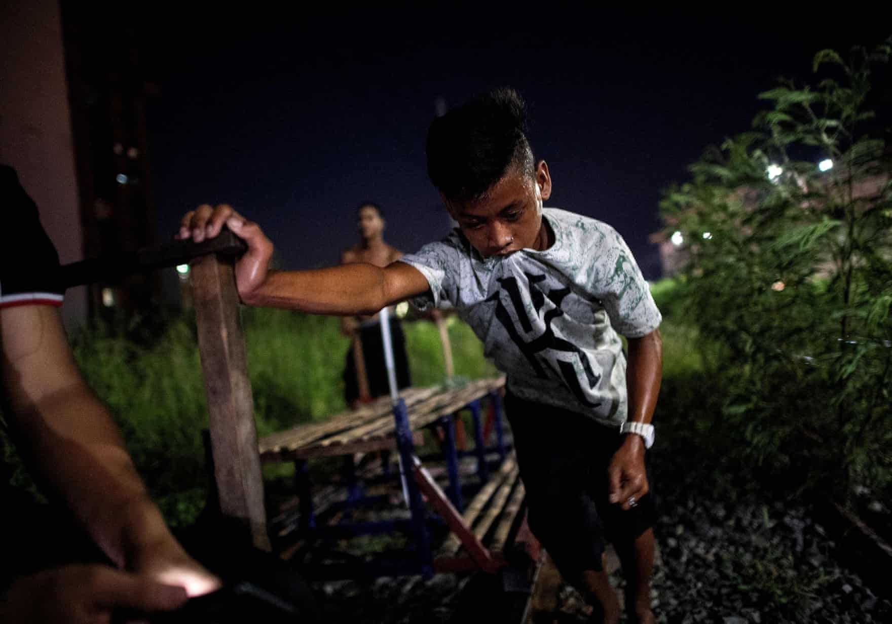 đẩy xe thuê ở Philippines ảnh 6 day xe thue o Philippines anh 6