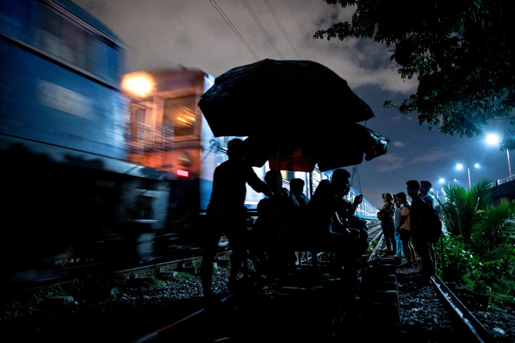 đẩy xe thuê ở Philippines ảnh 7 day xe thue o Philippines anh 7