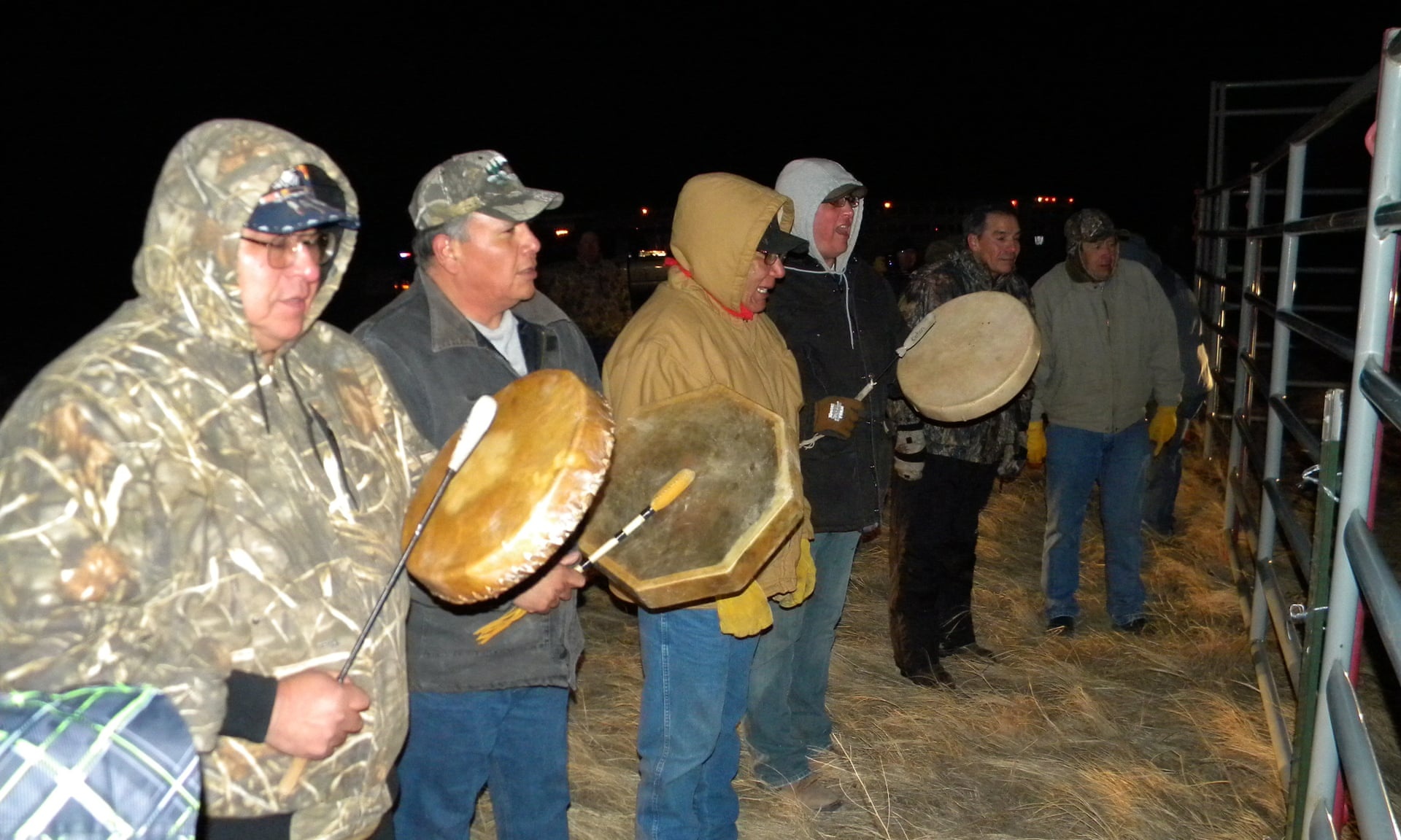 tho dan My cuu bo rung khoi tuyet chung anh 9