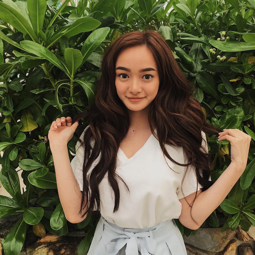 Sao Viet khoe ve dep moc mac anh 9