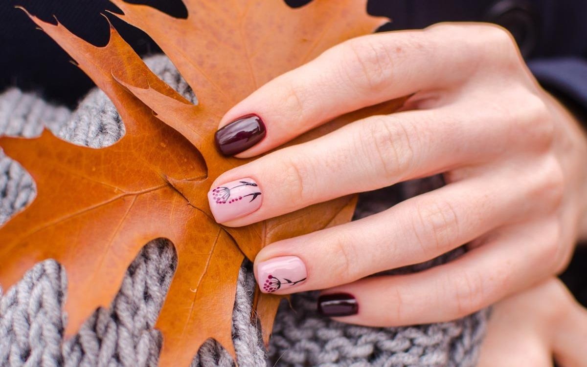 To diem cho doi ban tay bang nhung mau mong ngot ngao ngay Valentine hinh anh