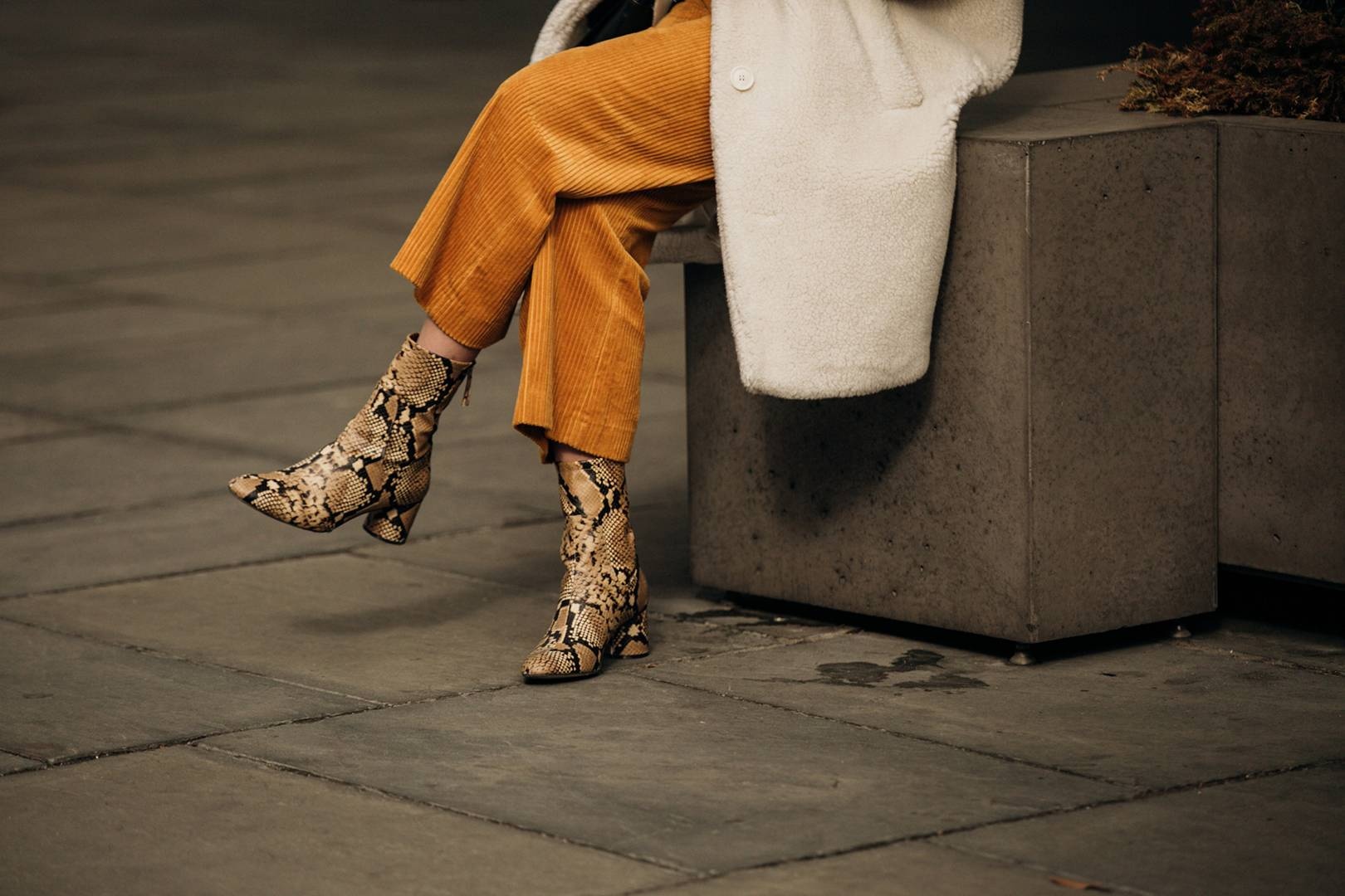 Doi giay nao duoc cac tin do streetstyle New York ua chuong nhat? hinh anh