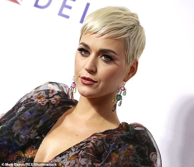 Thiết kế giày của Katy Perry ảnh 1 Thiet ke giay cua Katy Perry anh 1