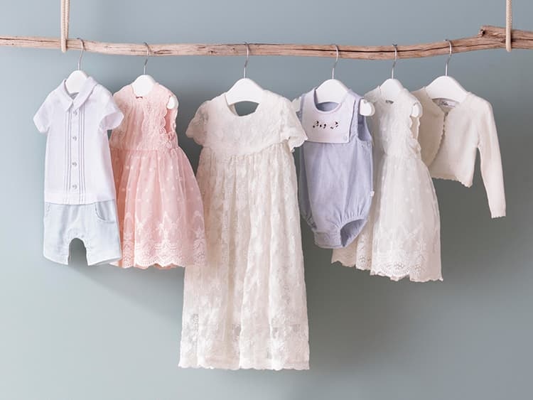 chon quan ao cho tre anh 2