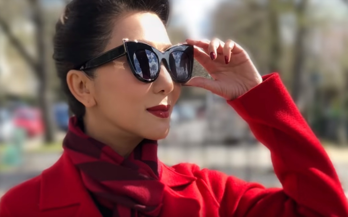 MC Ky Duyen ke lai kinh nghiem gian nan mua tui Hermes Kelly hinh anh