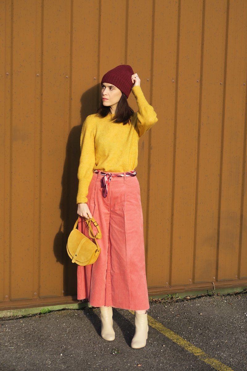 trang phuc tong vang anh 15