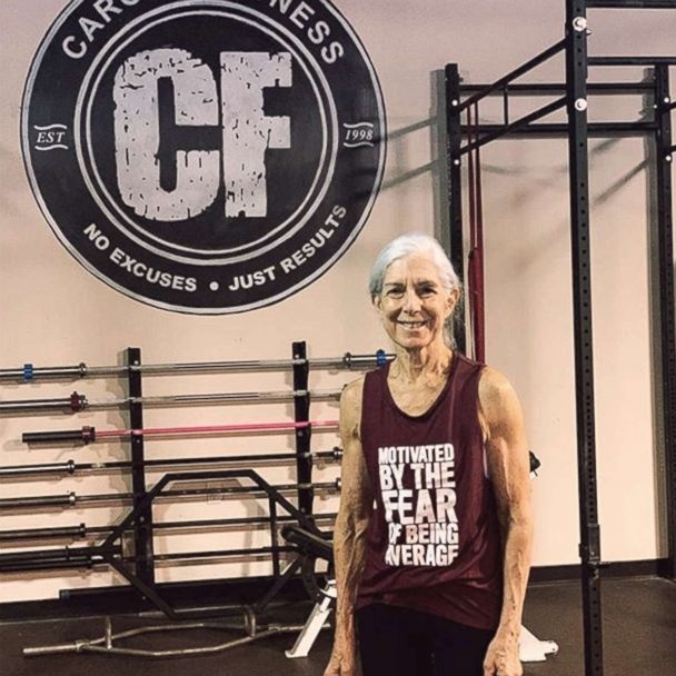 Cụ bà 72 tuổi tập gym ảnh 1 Cu ba 72 tuoi tap gym anh 1