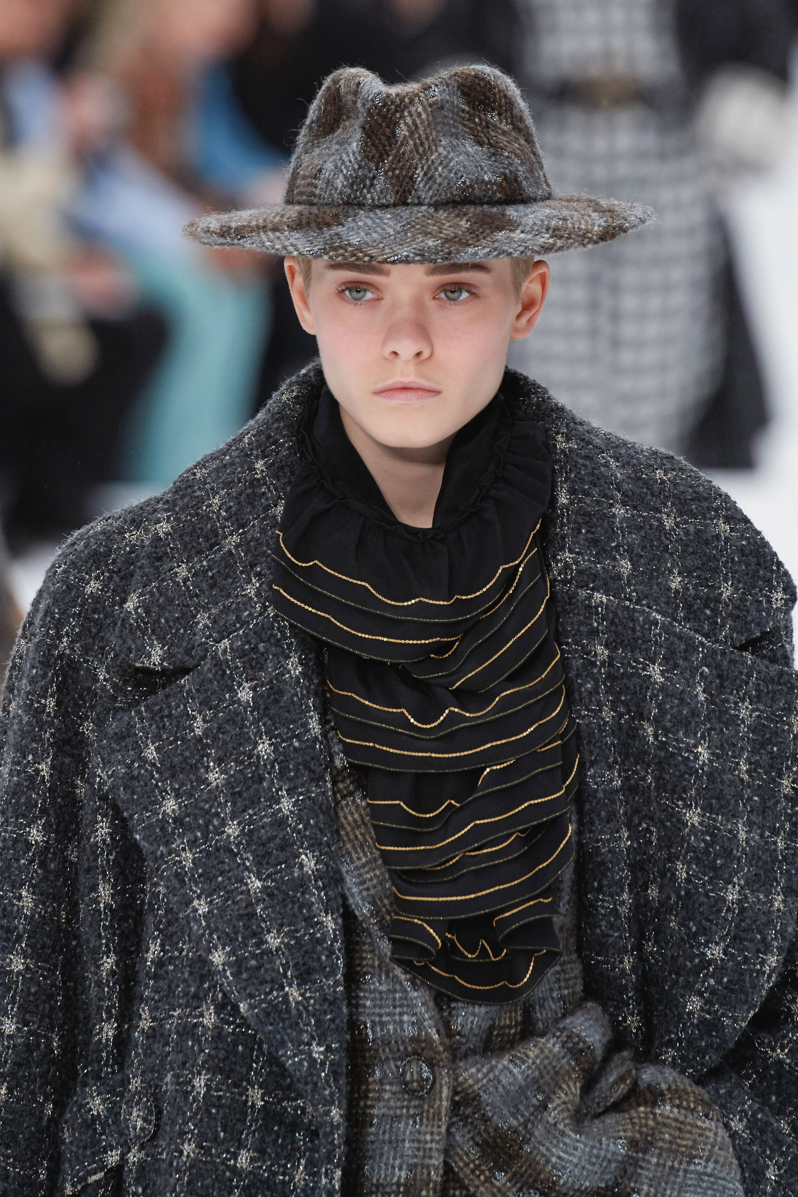 thoi trang Chanel anh 2