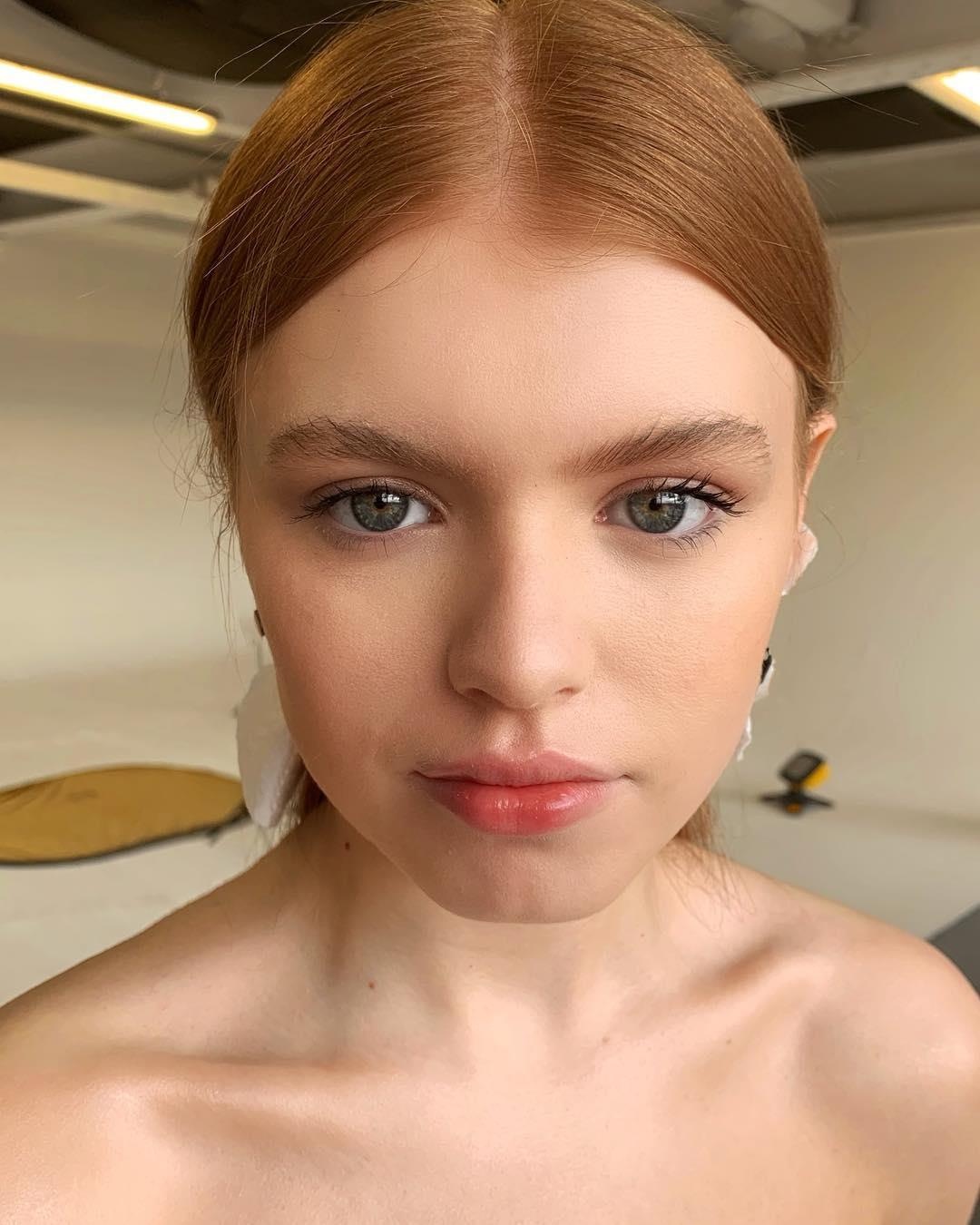 phong cach trang diem anh 5