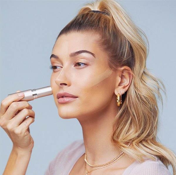 Hailey Bieber ảnh 3 Hailey Bieber anh 3