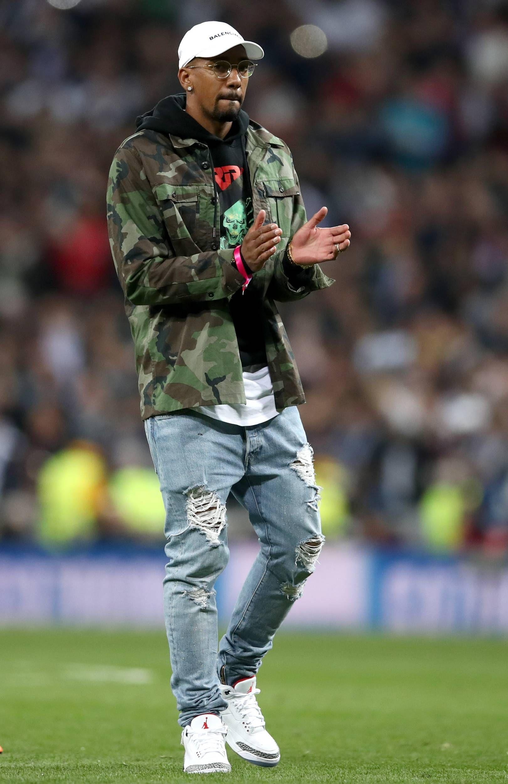 Phong cach thoi trang cau thu anh 13