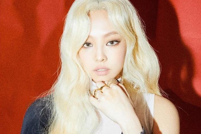 Mau toc moi cua Jennie bi nguoi ham mo che kem xinh hinh anh