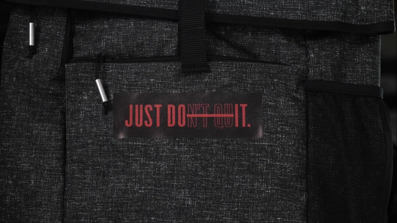 hop dung sneakers anh 6