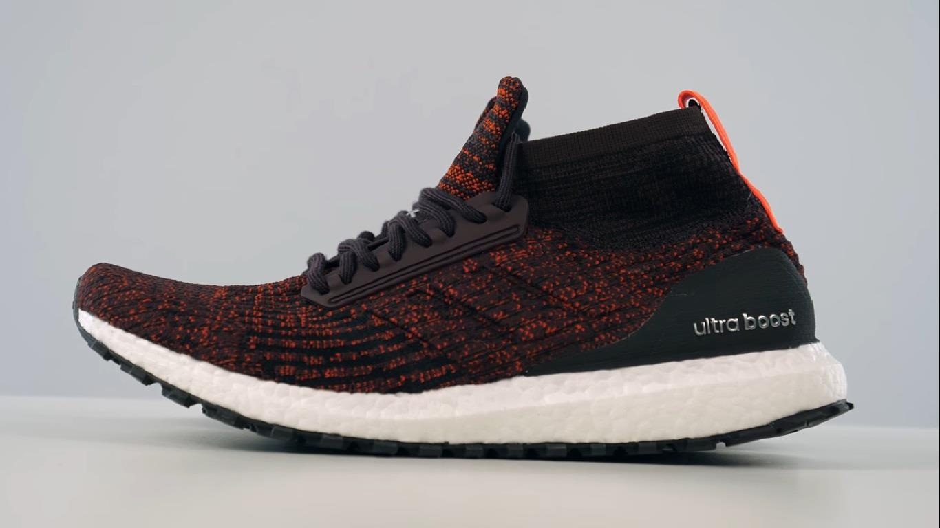 hop dung sneakers anh 18