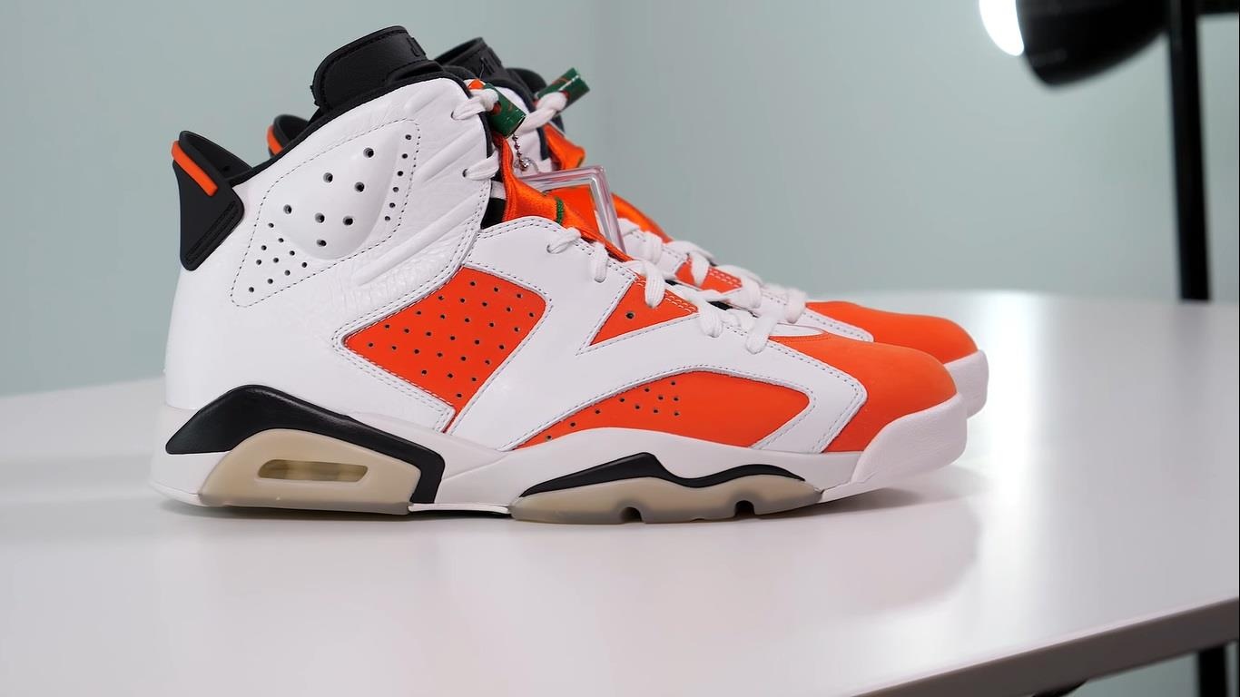 hop dung sneakers anh 12