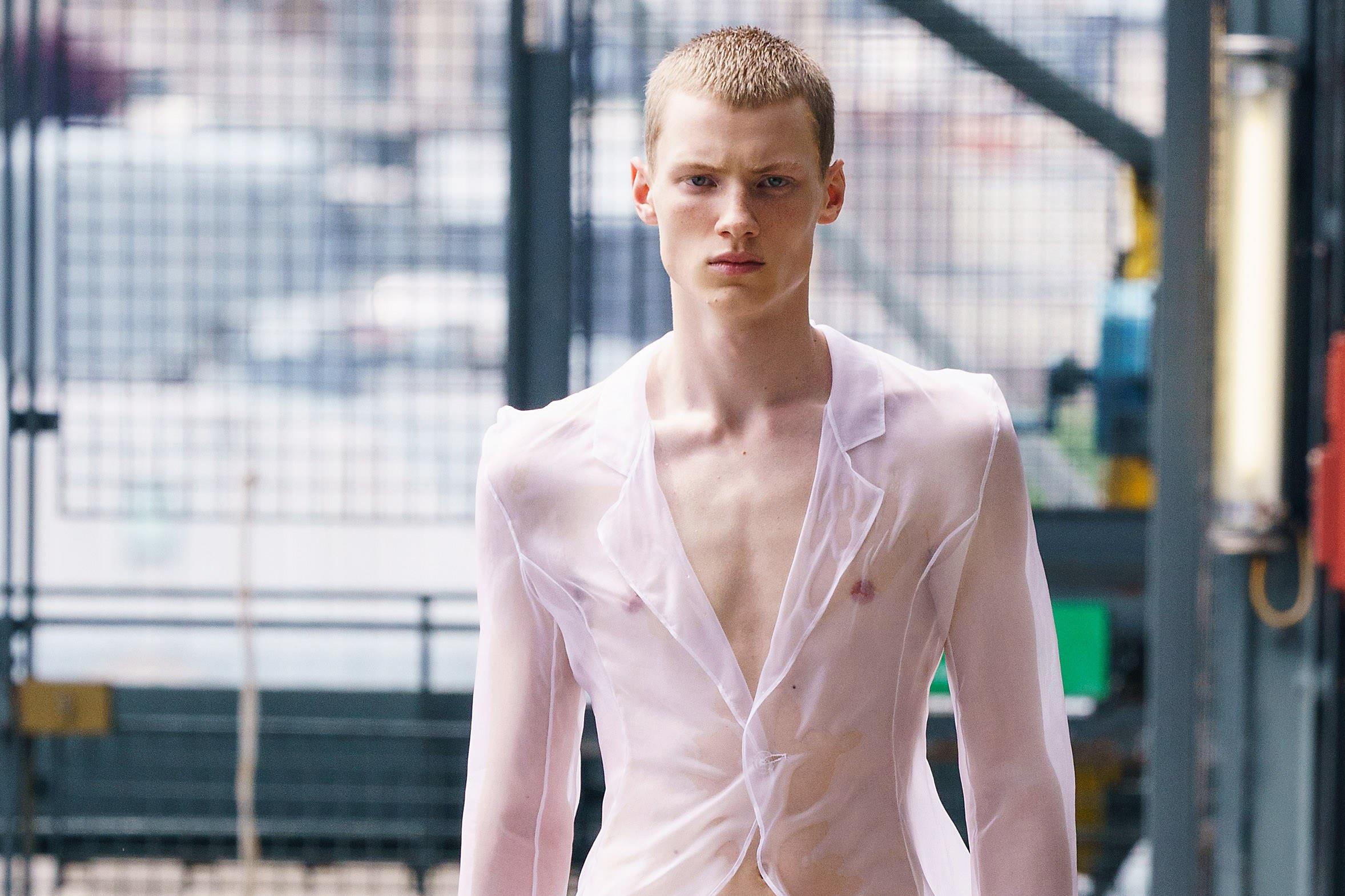 Nam gioi mac xuyen thau va loat xu huong gay chu y tren san dien 2020 hinh anh