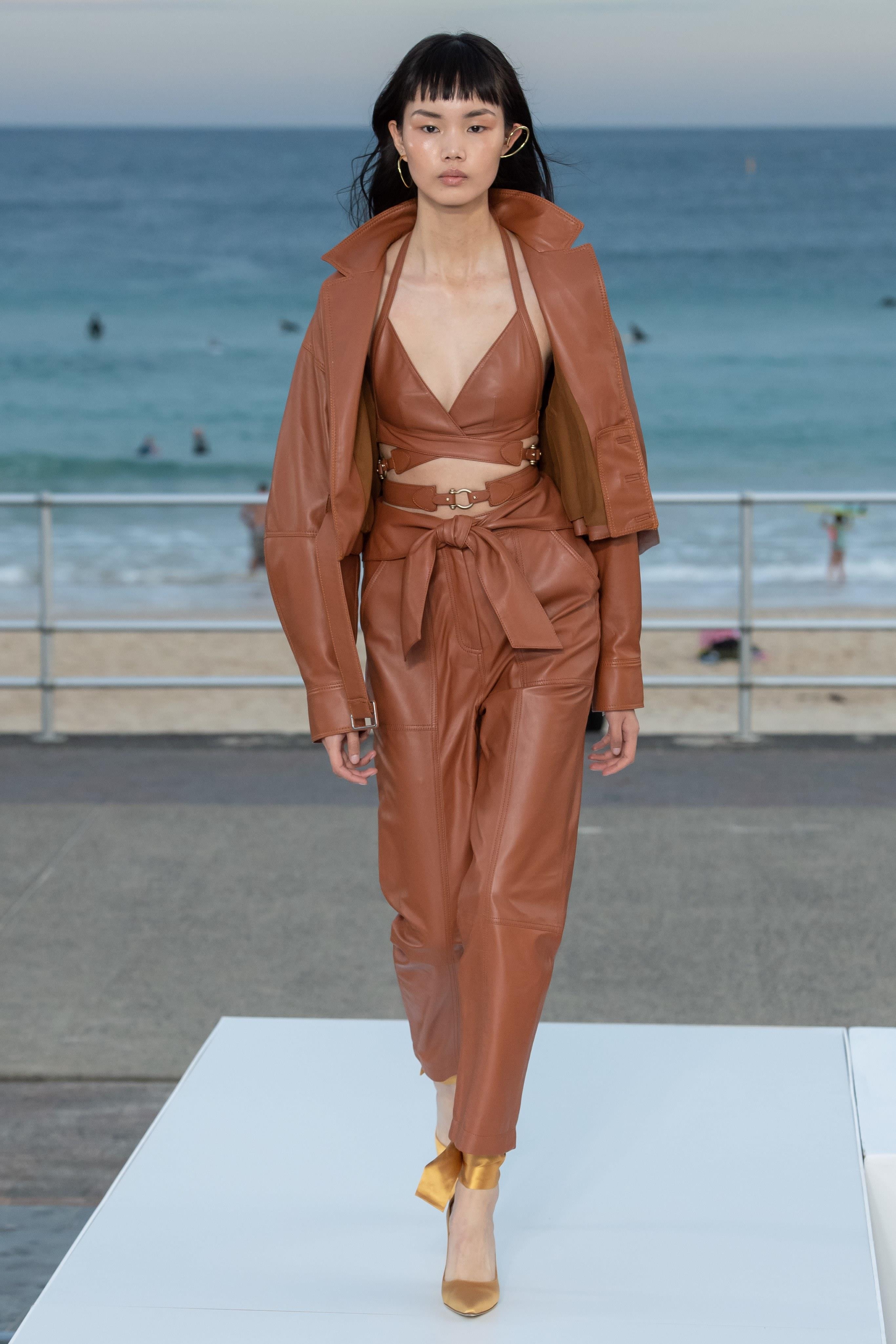 Xu huong thoi trang tren san 2020 anh 3