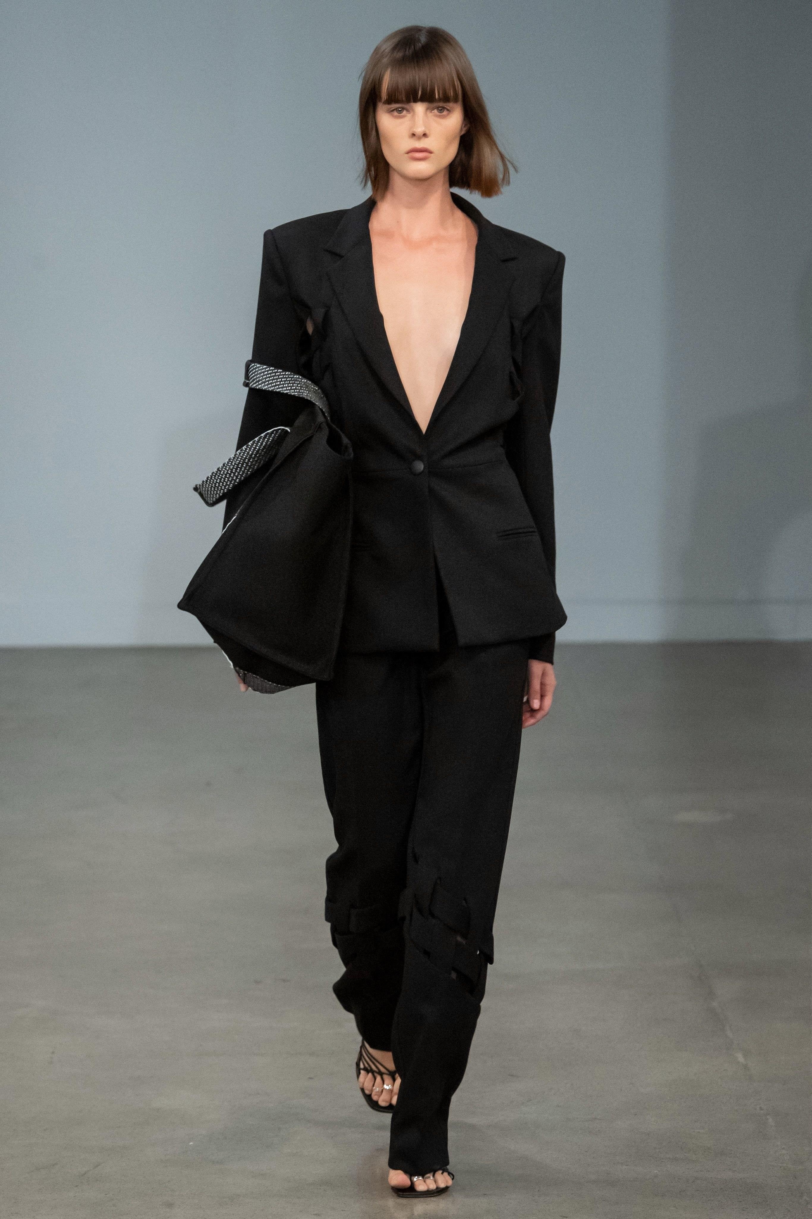 Xu huong thoi trang tren san 2020 anh 7