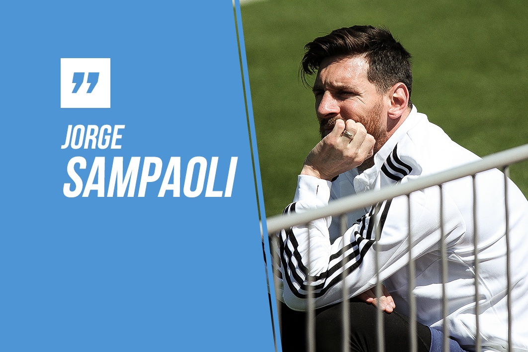 HLV tuyen Argentina: 'Day chua phai ky World Cup cuoi cua Messi' hinh anh