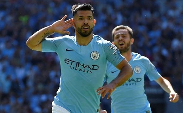 Aguero lap cu dup, Man City ha Chelsea de gianh sieu cup Anh hinh anh