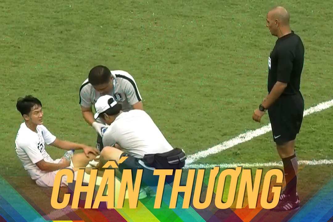 Tinh huong trong tai khien cau thu Han Quoc roi san tren cang hinh anh