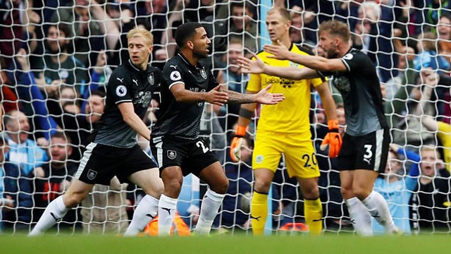Man City vs Burnley (5-0): Thu mon Joe Hart gap ac mong hinh anh