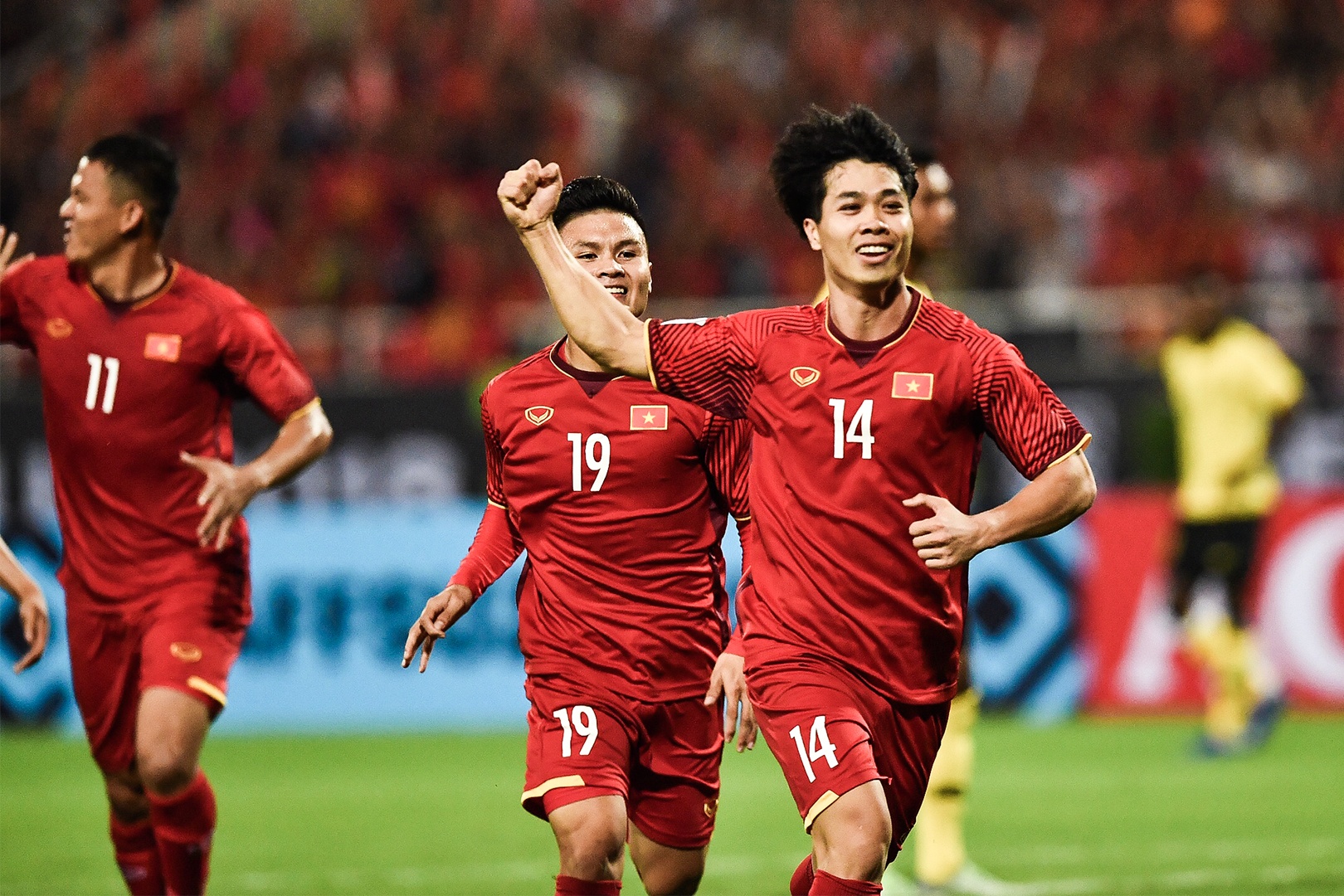 Ban thang mo ty so cua Cong Phuong trong tran gap DT Malaysia hinh anh