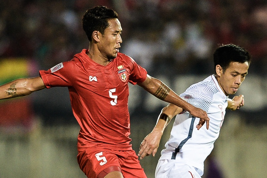 Cham diem Myanmar vs Viet Nam: Doi truong Van Quyet gay that vong hinh anh