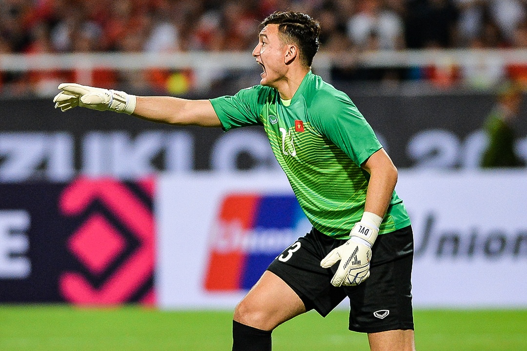 Nhung pha cuu thua noi bat cua Dang Van Lam tai AFF Cup 2018 hinh anh