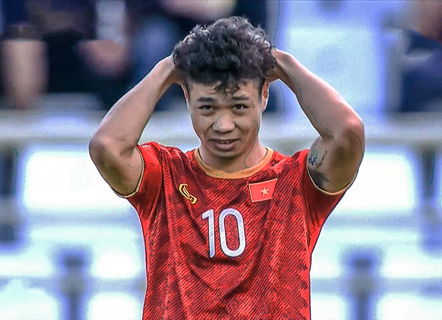 Tinh huong bo lo co hoi dang tiec cua Cong Phuong hinh anh