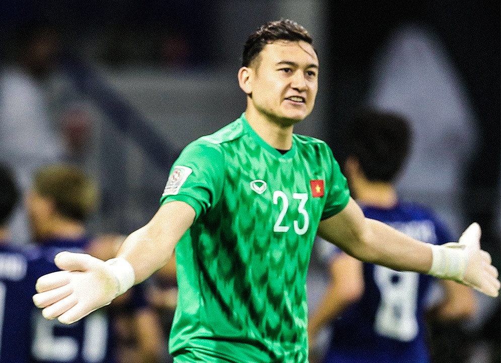 Man trinh dien cua 'nguoi nhen' Dang Van Lam truoc Nhat Ban hinh anh