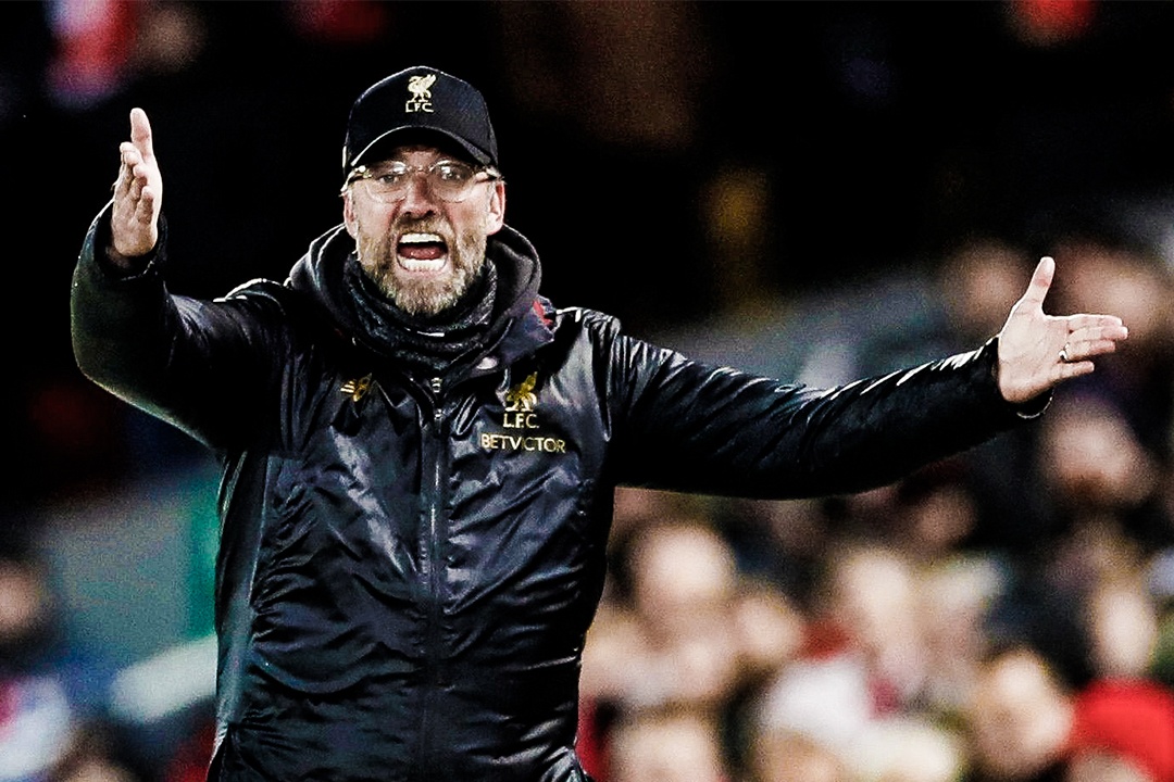 HLV Klopp phan nan ve trong tai, thoi tiet sau tran hoa Leicester hinh anh