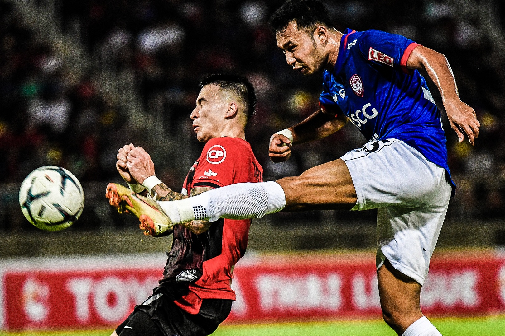 Highlights Thai League 2019: CLB Bangkok Utd 1-0 Muangthong Utd hinh anh