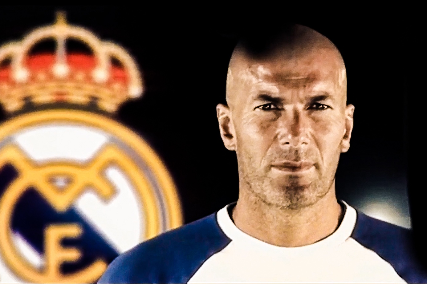 Real Madrid lan thu 3 dang video chao don Zidane hinh anh