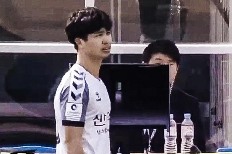 Pha choc khe dang chu y cua Cong Phuong truoc Sangju Sangmu hinh anh