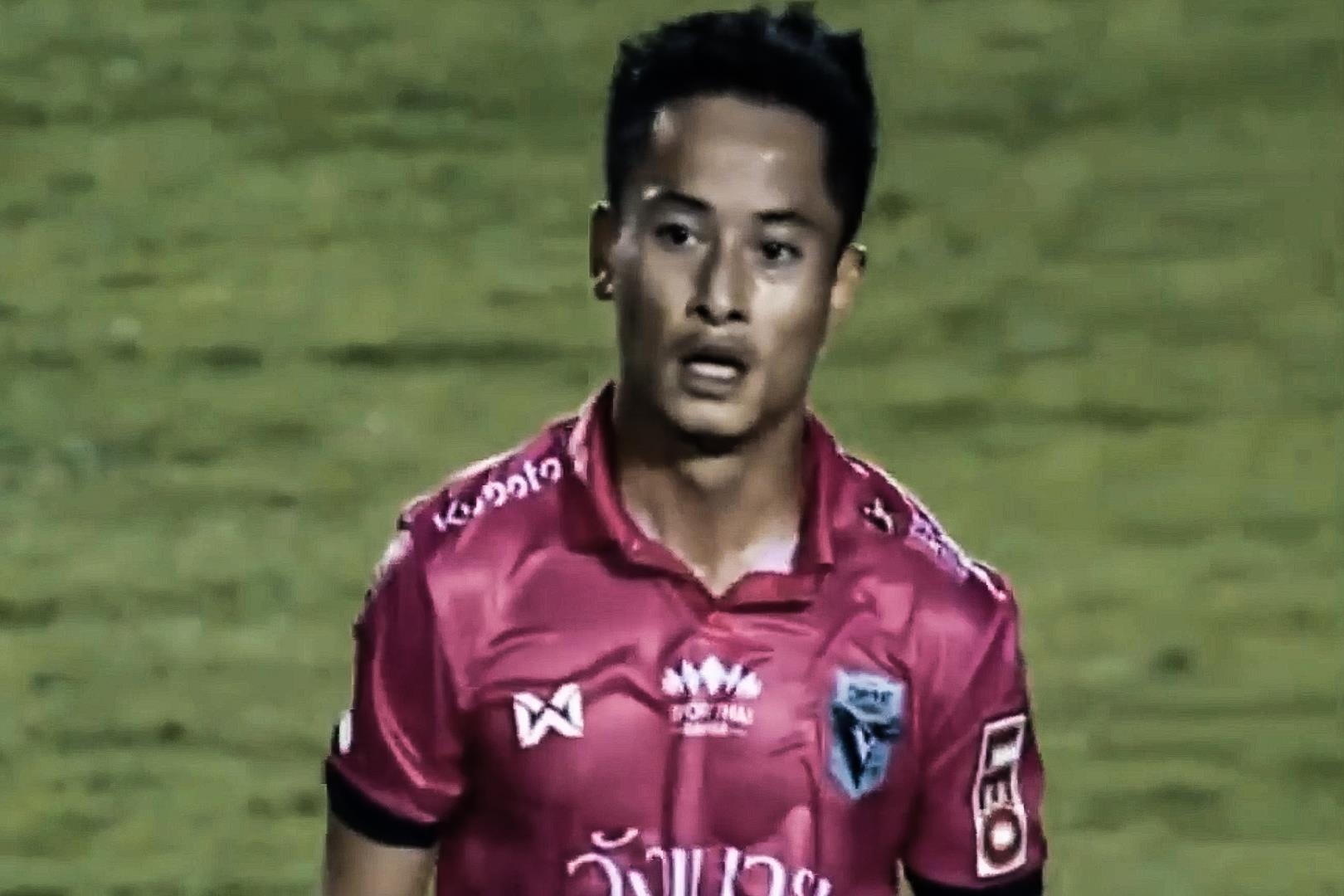 Ban thang ha guc Dang Van Lam cua ngoi sao Lao hinh anh