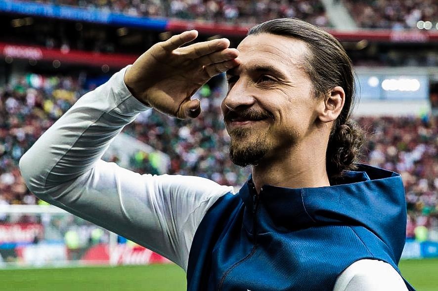 Cuu sao MU volley ghi ban dep mat tren dat My hinh anh