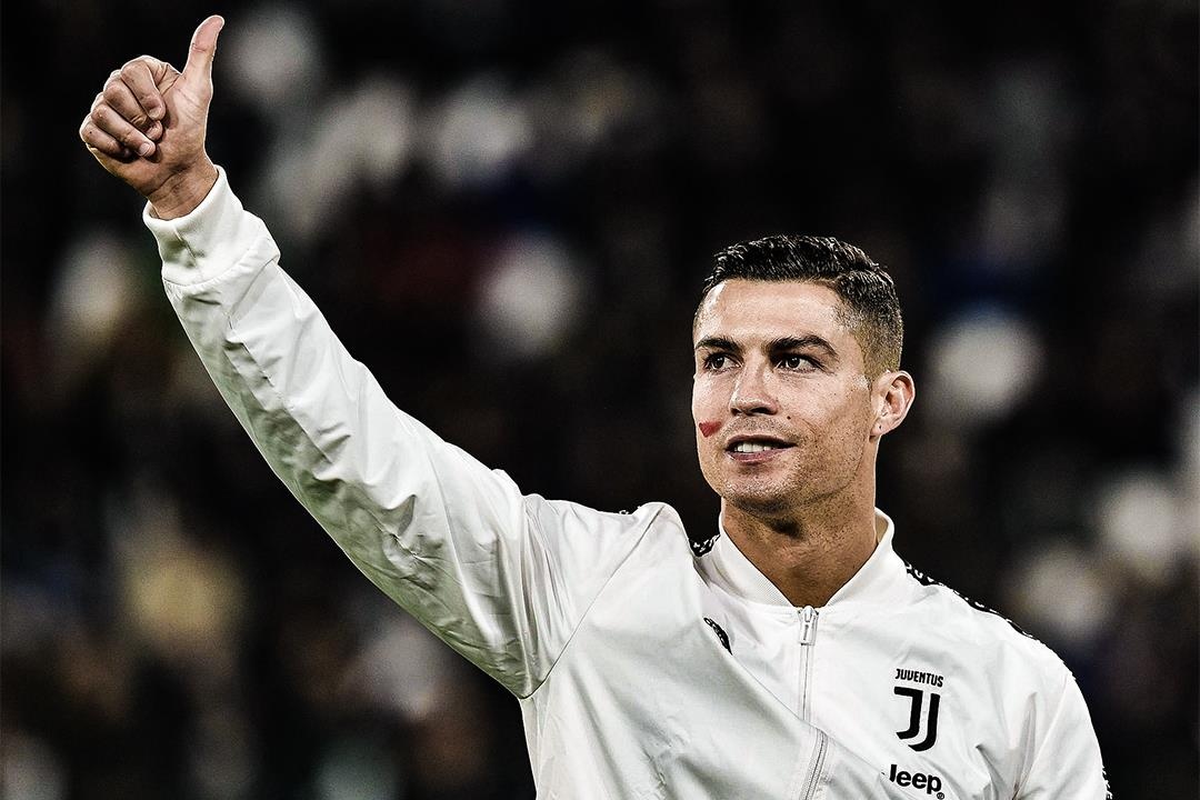 HLV Juventus: 'Ronaldo san sang dau Ajax' hinh anh