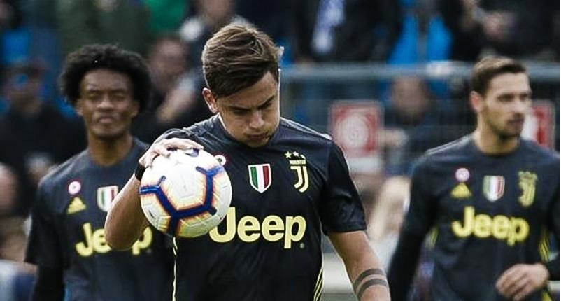 HLV Juventus noi gi khi thua doi dung cuoi bang? hinh anh